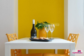 Looking 4 Central Station Close to Milano City Center